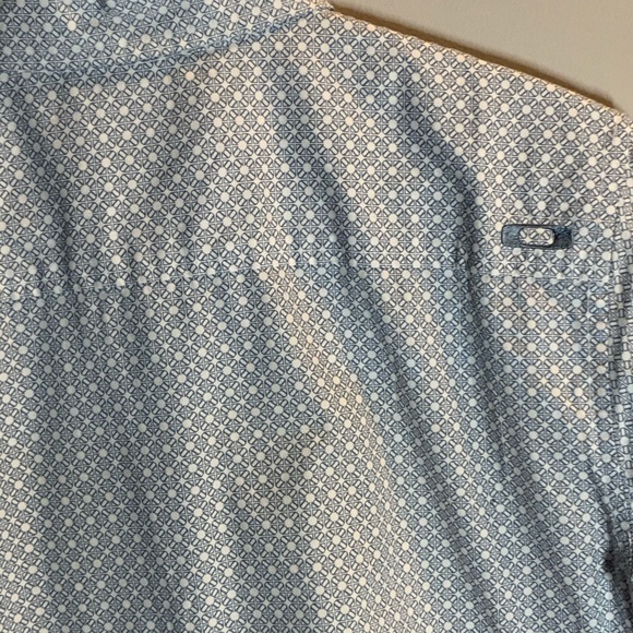 Oakley Button Shirt - Picture 5 of 6